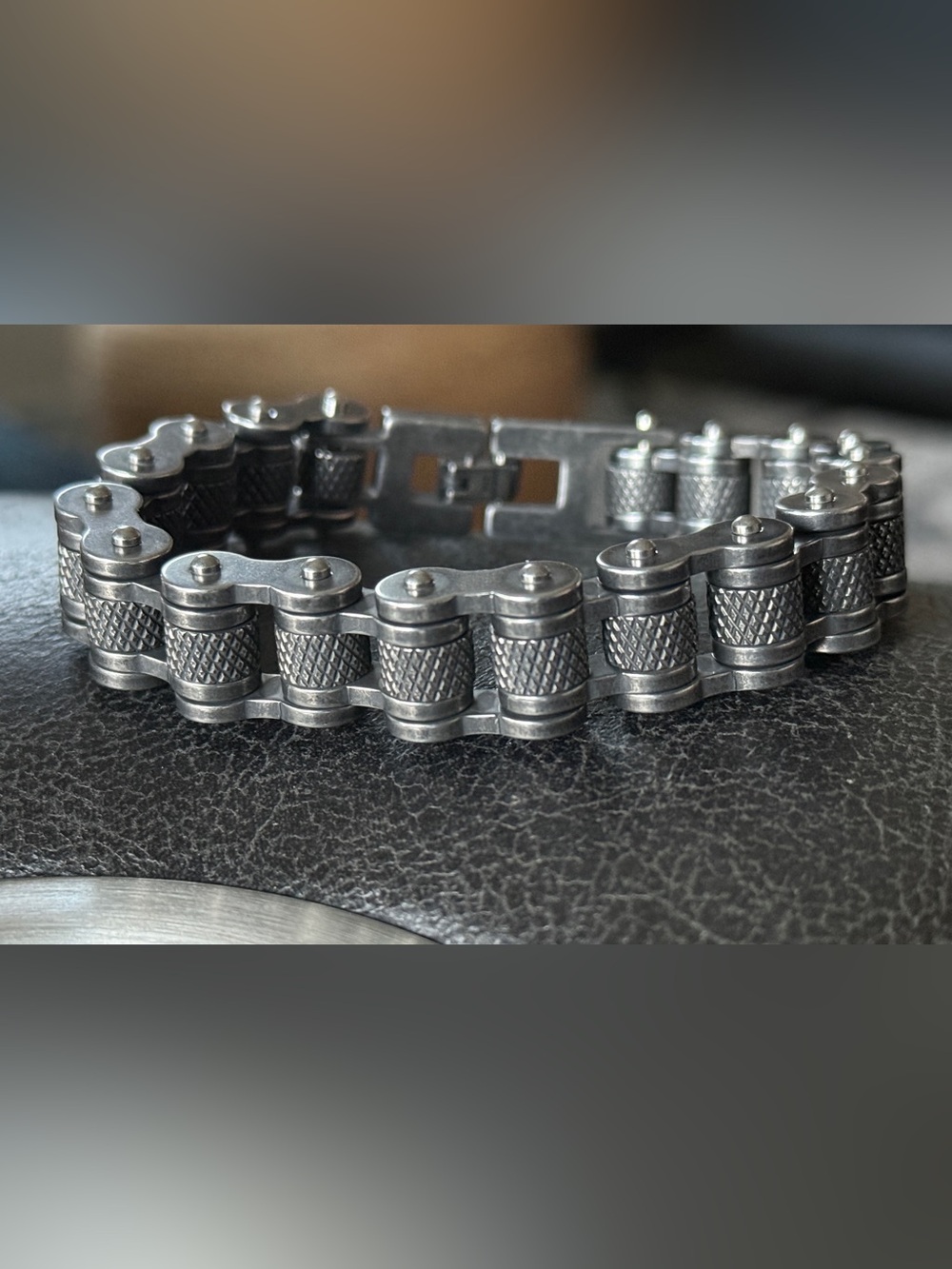 Men's Industrial Chain Link Bracelet in Gunmetal